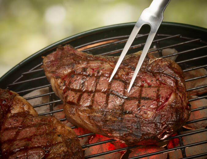 Does eating red meat lead to inflammation?